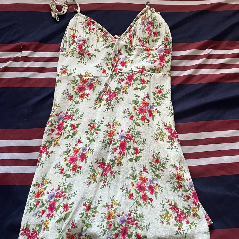 Floral white dress
